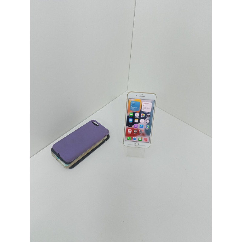 Мобильный телефон Apple iPhone 7 Plus 3/32 GB            
            б/у