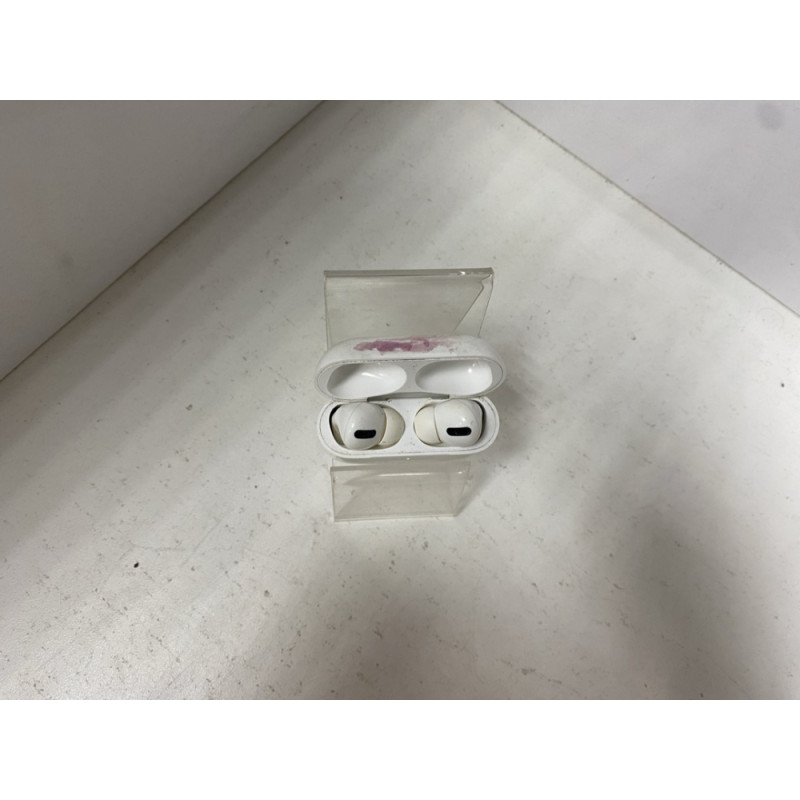 Наушники Беспроводные Внутриканальные Apple AirPods Pro            
            б/у