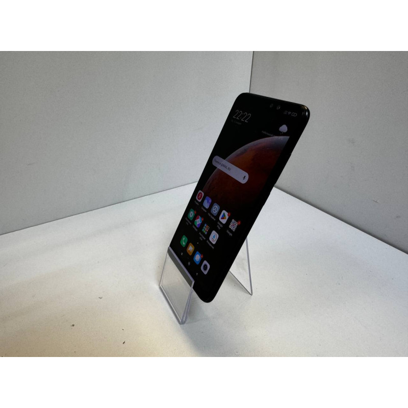 Мобильный телефон Xiaomi Redmi Note 6 Pro 3/32 GB            
            б/у
