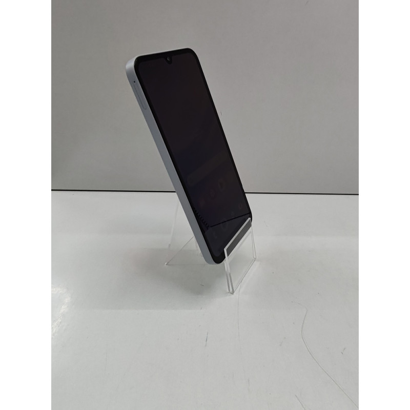 Мобильный телефон Samsung Galaxy A15 4/128 GB            
            б/у