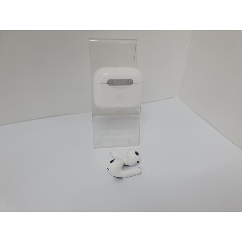 Наушники Беспроводные Внутриканальные Apple AirPods 3            
            б/у