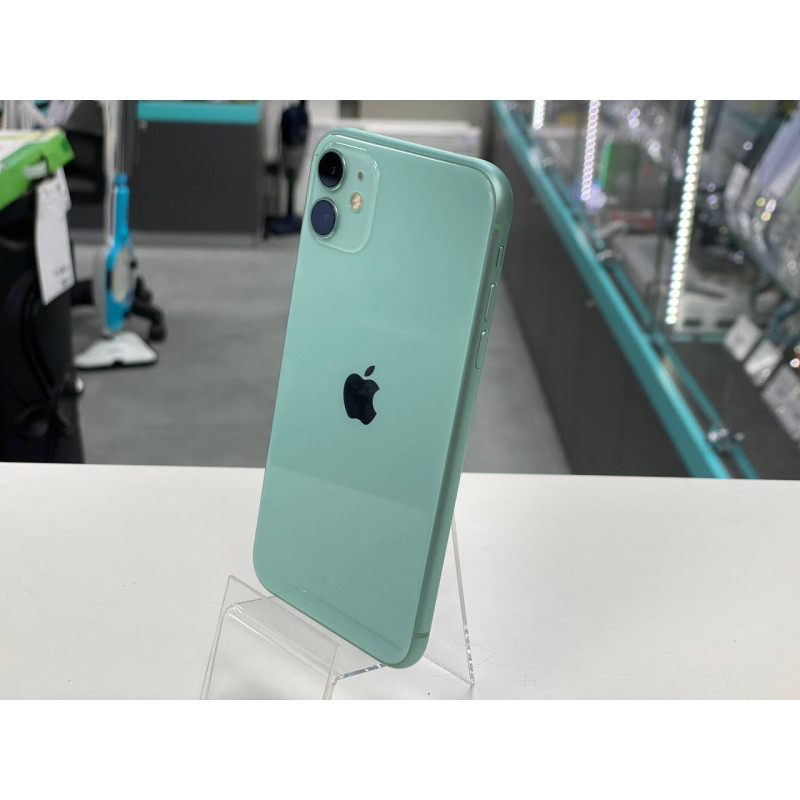 Мобильный телефон Apple iPhone 11 4/128 GB            
            б/у