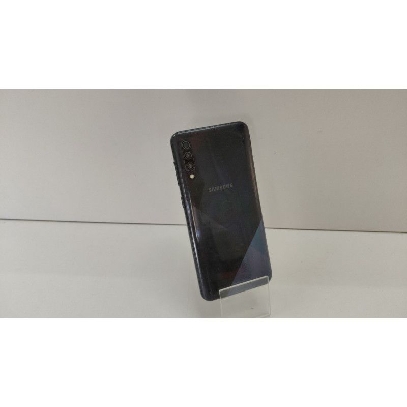 Мобильный телефон Samsung Galaxy A30s 3/32 GB            
            б/у