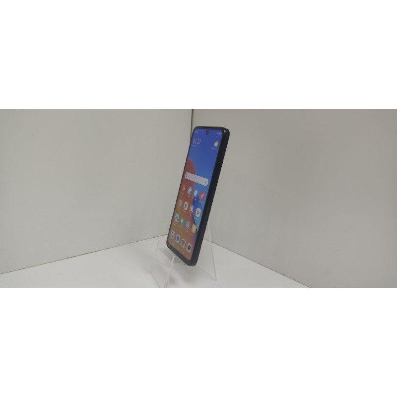 Мобильный телефон Xiaomi Redmi 12 8/256 GB            
            б/у