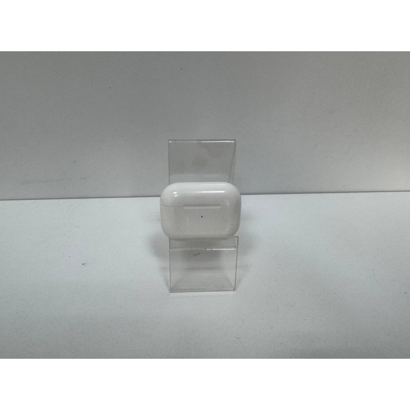 Наушники Беспроводные Внутриканальные Apple AirPods Pro            
            б/у