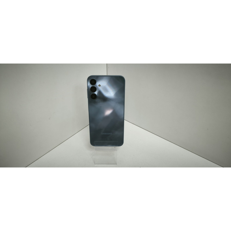Мобильный телефон Samsung Galaxy A15 4/128 GB            
            б/у