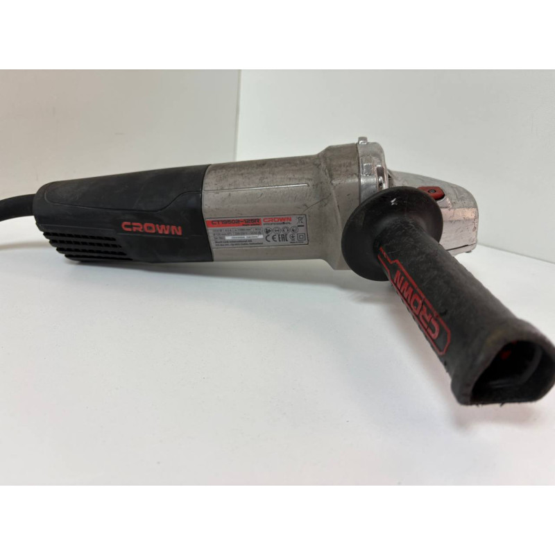Болгарка Crown CT13502-125R            
            б/у