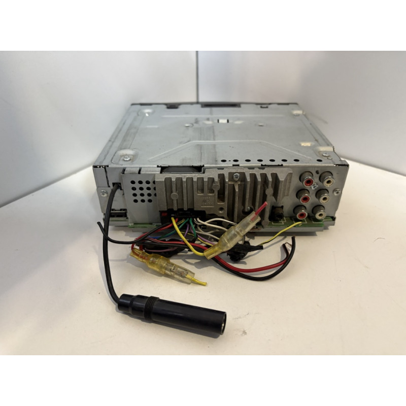 Автомагнитола Pioneer DEH-5450SD            
            б/у