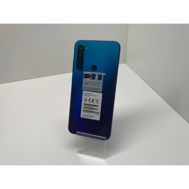 Мобильный телефон Xiaomi Redmi 8 4/64 GB            
            б/у