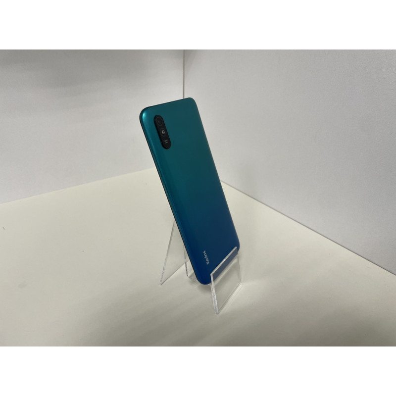 Мобильный телефон Xiaomi Redmi 9A 2/32 GB            
            б/у