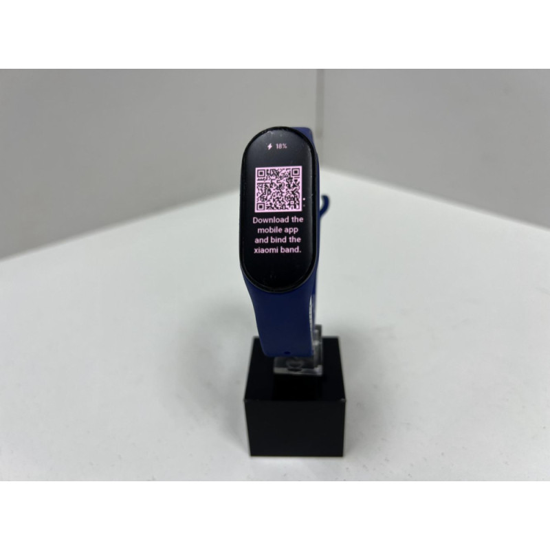 Фитнес-браслеты Xiaomi Mi Smart Band 7            
            б/у