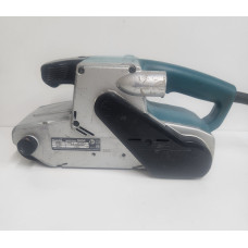 Ленточная шлифовальная машина Makita 9404            
            б/у