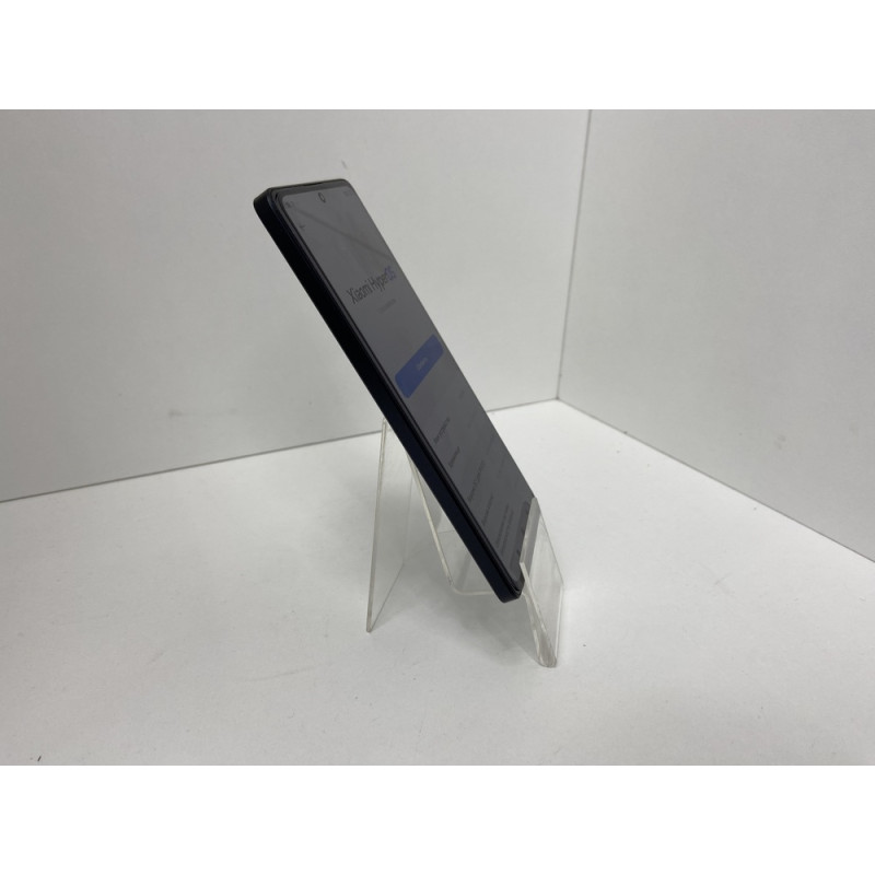 Мобильный телефон Xiaomi Poco F5 12/256GB            
            б/у