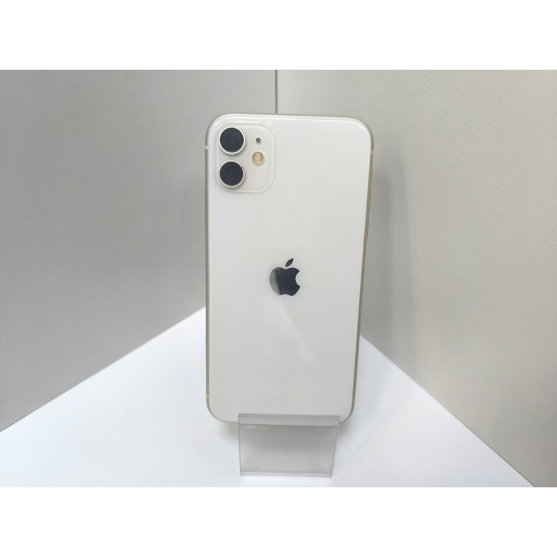 Мобильный телефон Apple iPhone 11 4/64 GB            
            б/у