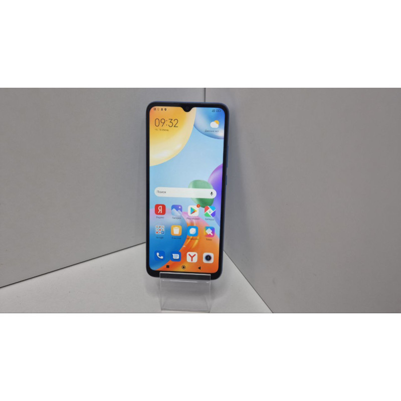 Мобильный телефон Xiaomi Redmi 10C 4/64 GB            
            б/у