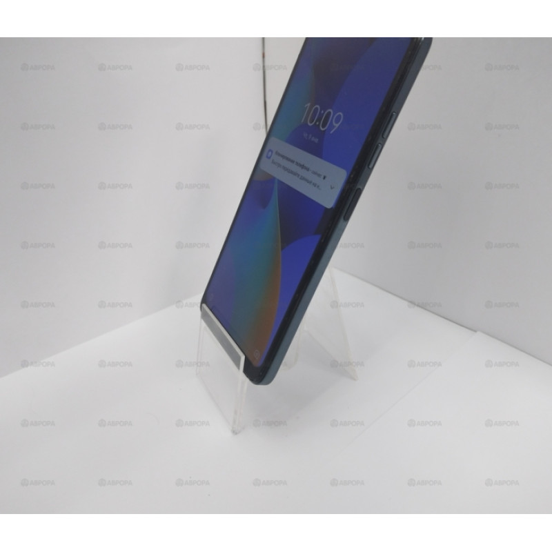 Мобильный телефон Tecno Spark 10 4/128 GB            
            б/у