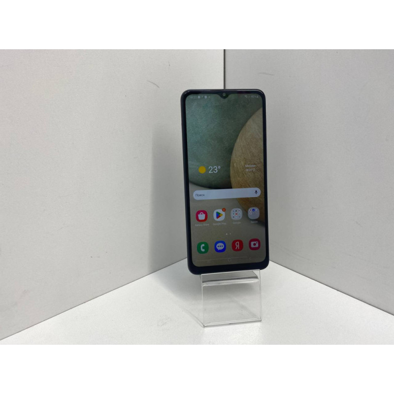 Мобильный телефон Samsung Galaxy A12 4/64 GB            
            б/у