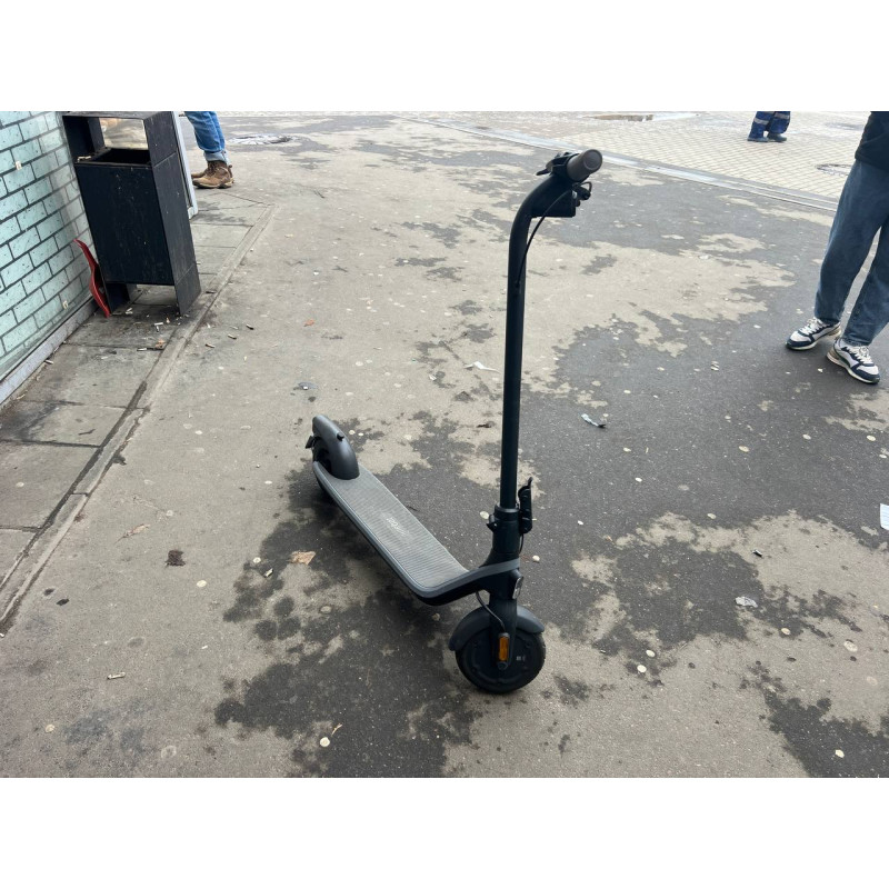 Электросамокат NineBot KickScooter E2 Plus            
            б/у
