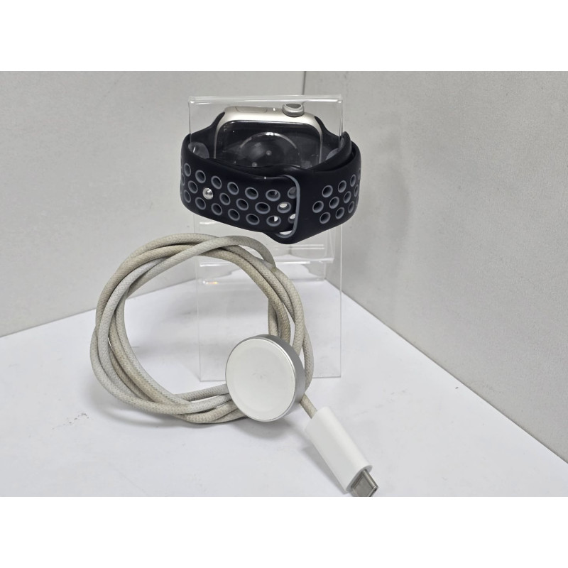 Умные Часы Apple Watch Series 9 41mm            
            б/у