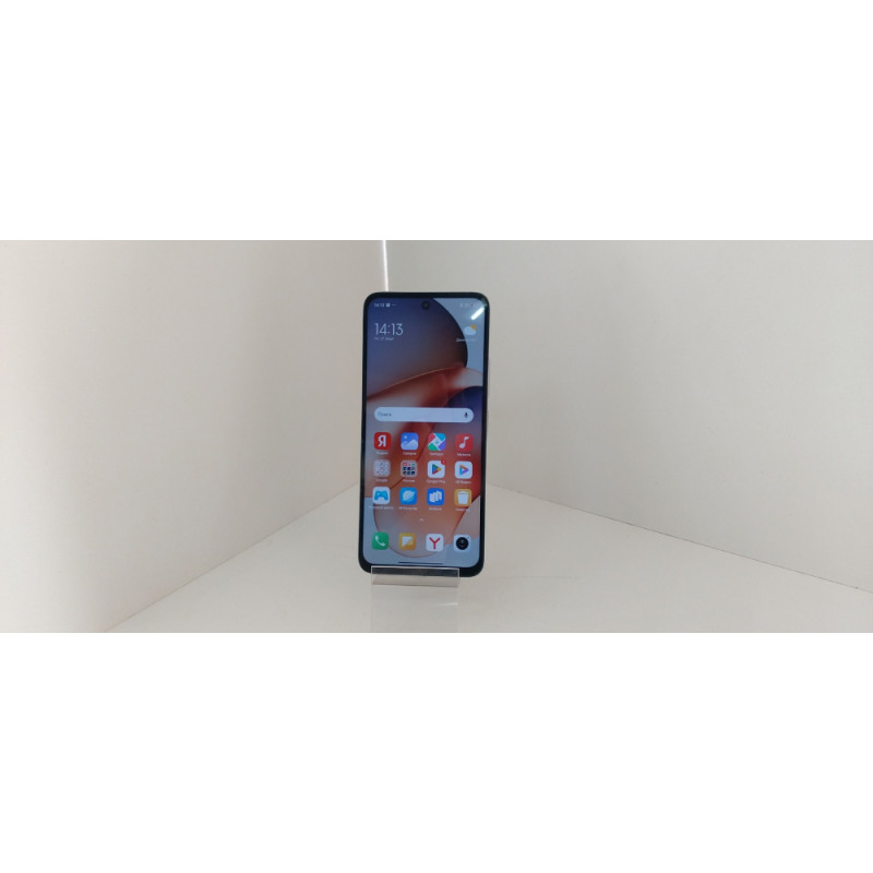 Мобильный телефон Xiaomi Redmi 12 8/256 GB            
            б/у