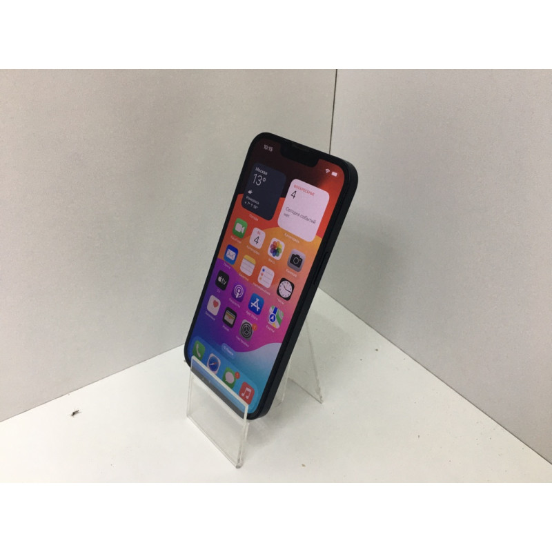 Мобильный телефон Apple iPhone 13 4/128 GB            
            б/у