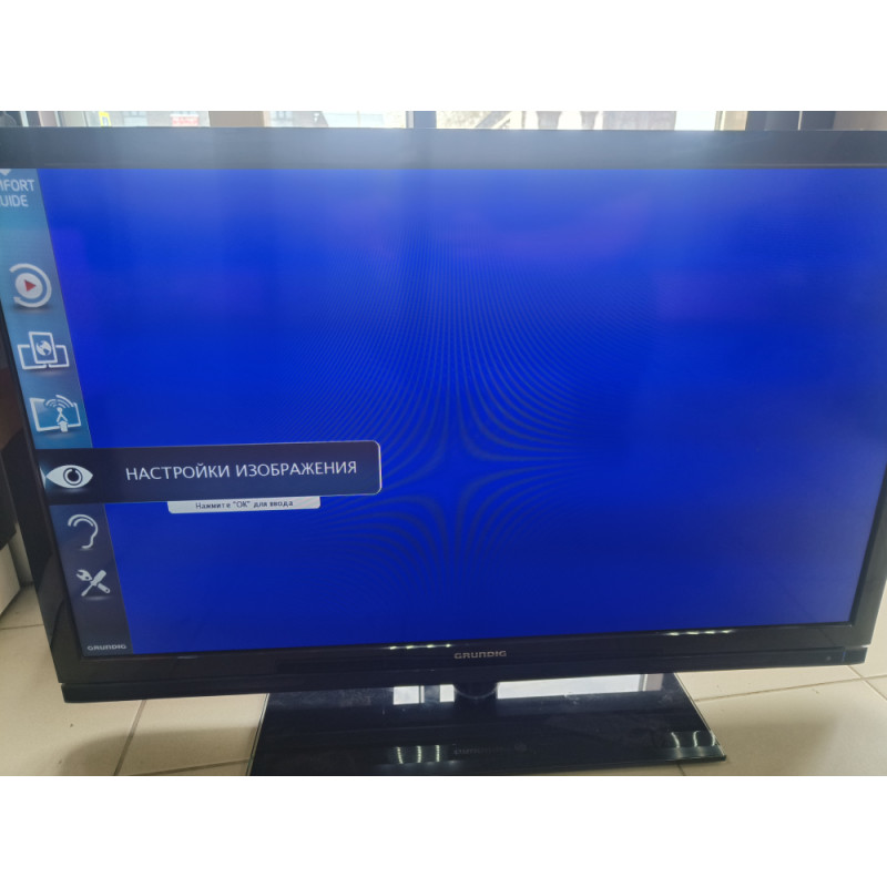 Телевизор Grundig 40VLE7230BR            
            б/у