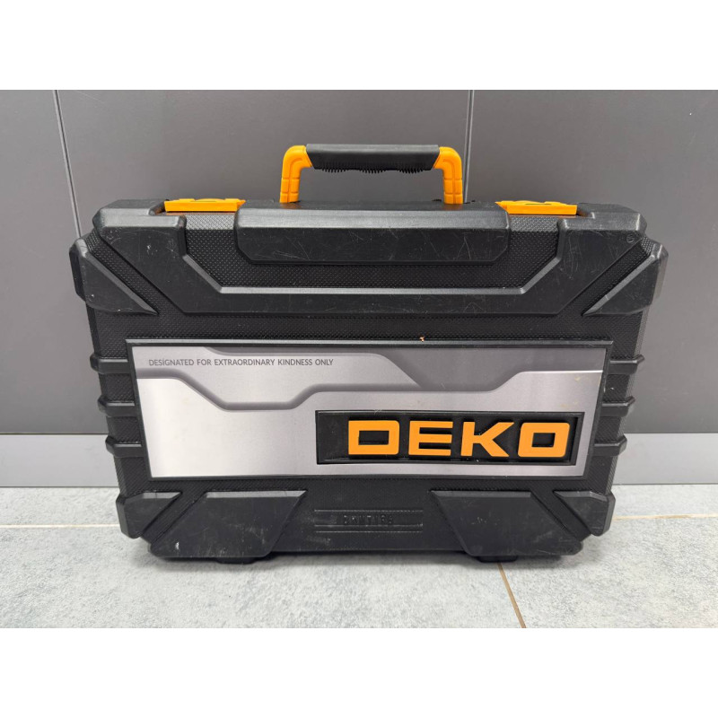 Набор инструментов Deko DKMT196            
            б/у
