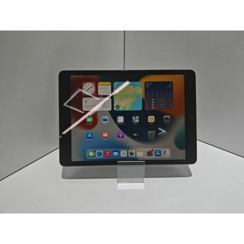 Планшет без SIM-карты Apple iPad (9th Gen) Wi-Fi 3/64GB            
            б/у