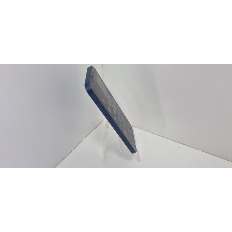 Мобильный телефон Apple iPhone 12 4/256 GB            
            б/у