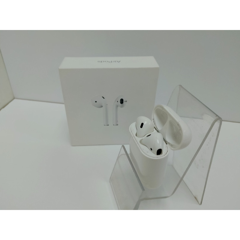 Наушники Беспроводные Внутриканальные Apple AirPods 2            
            б/у