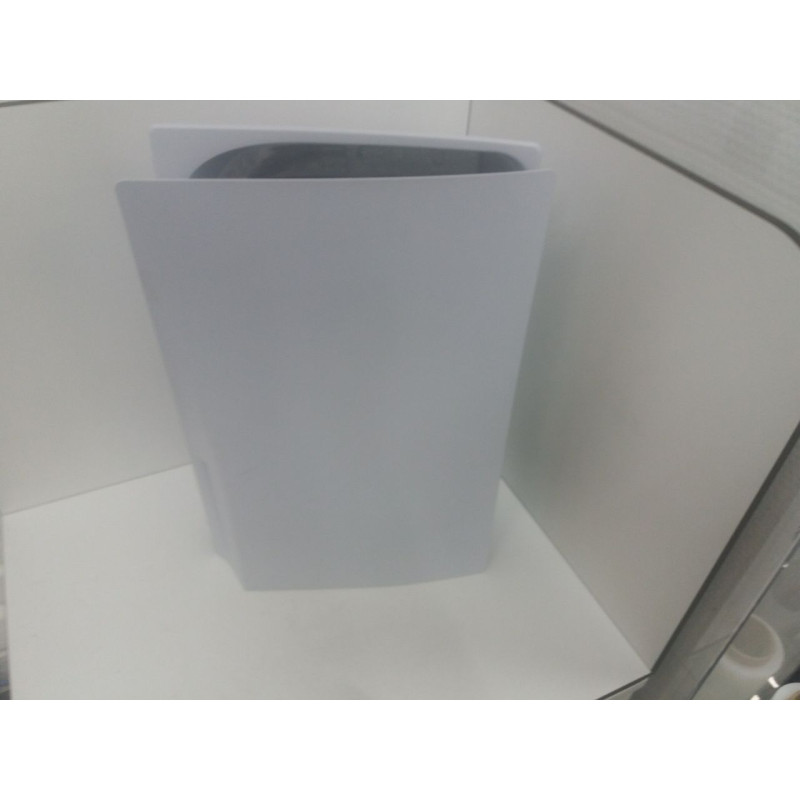 Игровые приставки Sony Playstation 5 825GB (CFI-1200A)            
            б/у