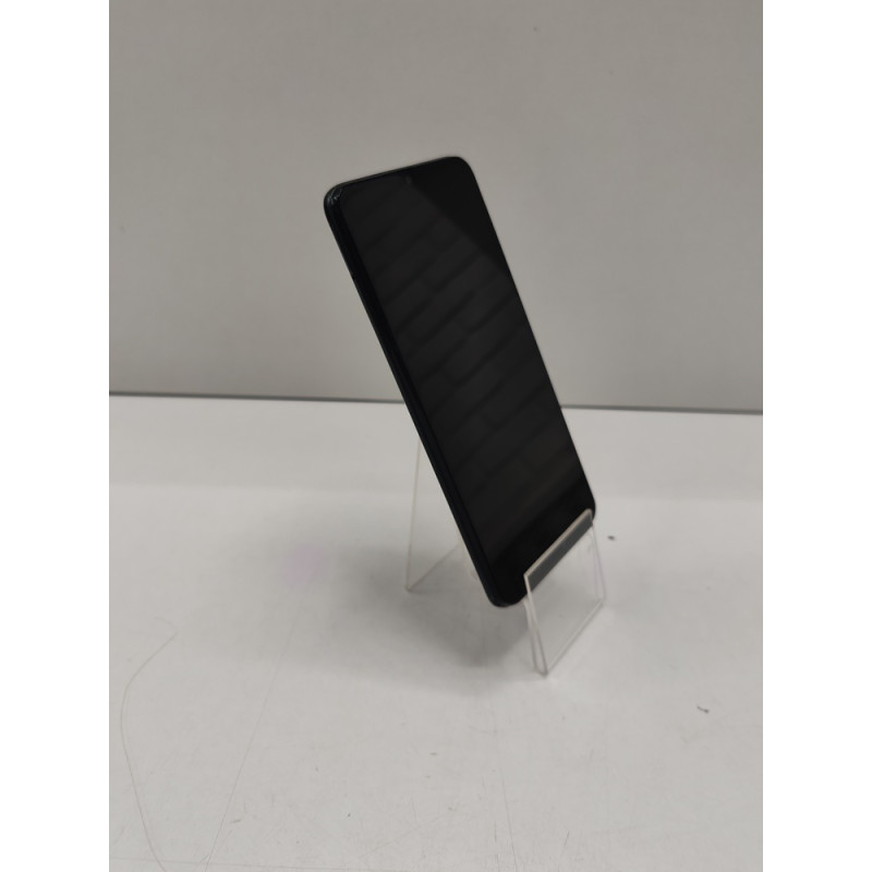 Мобильный телефон Samsung Galaxy A30 3/32 GB            
            б/у