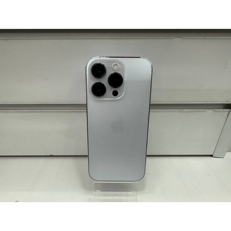 Мобильный телефон Apple iPhone 14 Pro 6/256 GB            
            б/у