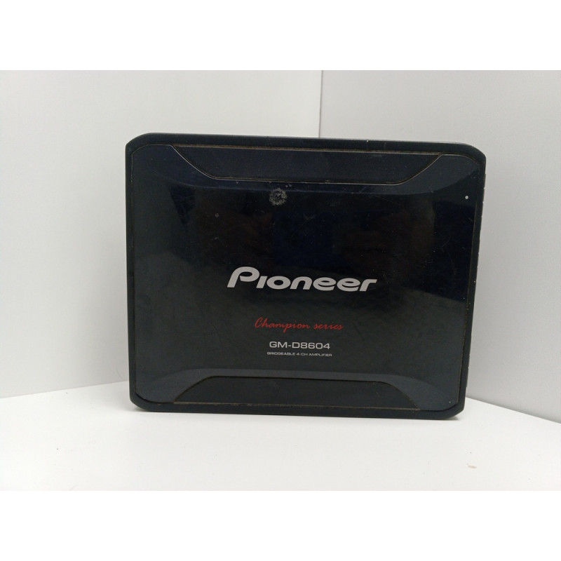 Усилитель Автомобильный Pioneer GM-D8604            
            б/у