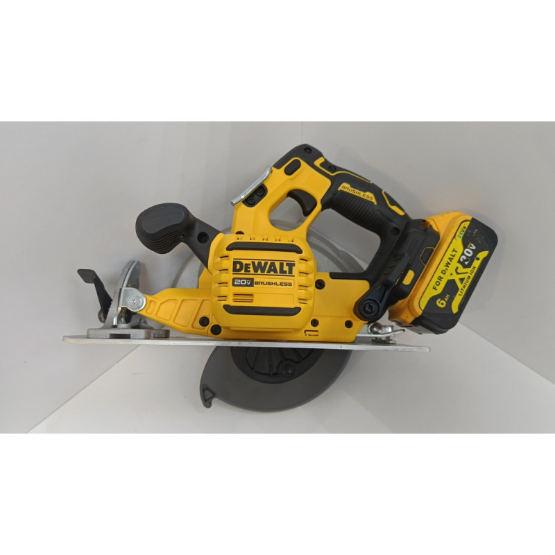 Аккумуляторная дисковая пила DeWALT DCS573 20V MAX FLEXVOLT Advantage            
            б/у