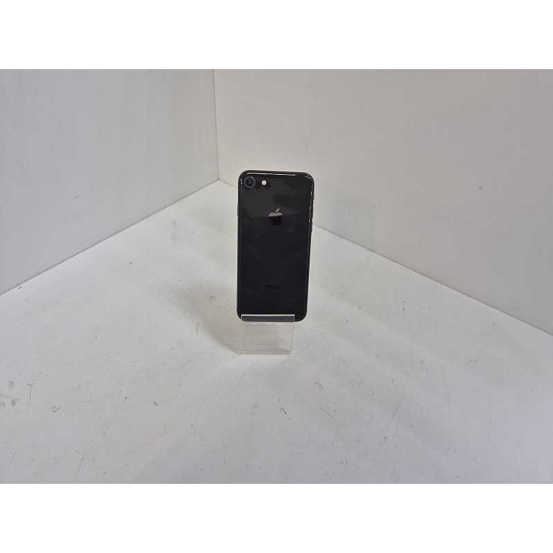 Мобильный телефон Apple iPhone 8 2/64 GB            
            б/у