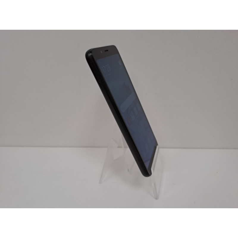 Мобильный телефон Xiaomi Redmi 7A 2/16 GB            
            б/у