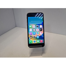 Мобильный телефон Apple iPhone 8 2/64 GB            
            б/у