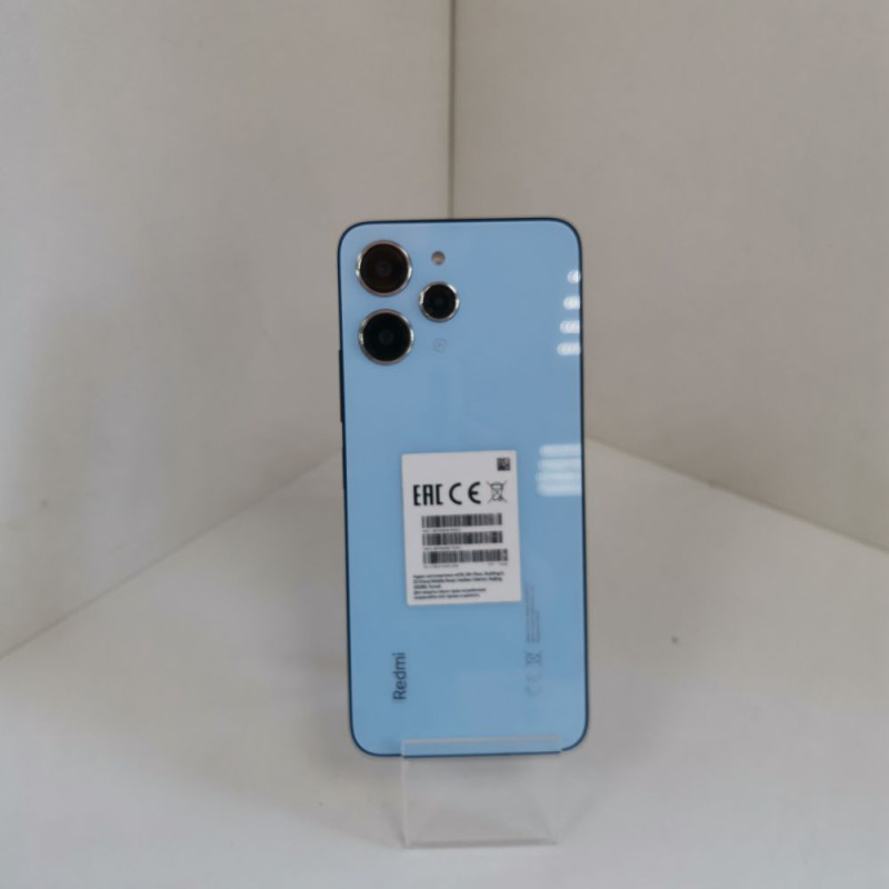 Мобильный телефон Xiaomi Redmi 12 4/128 GB            
            б/у