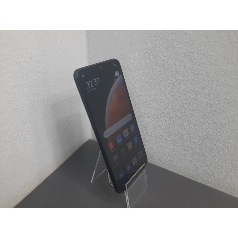 Мобильный телефон Xiaomi Redmi 9C (NFC) 4/128 GB            
            б/у