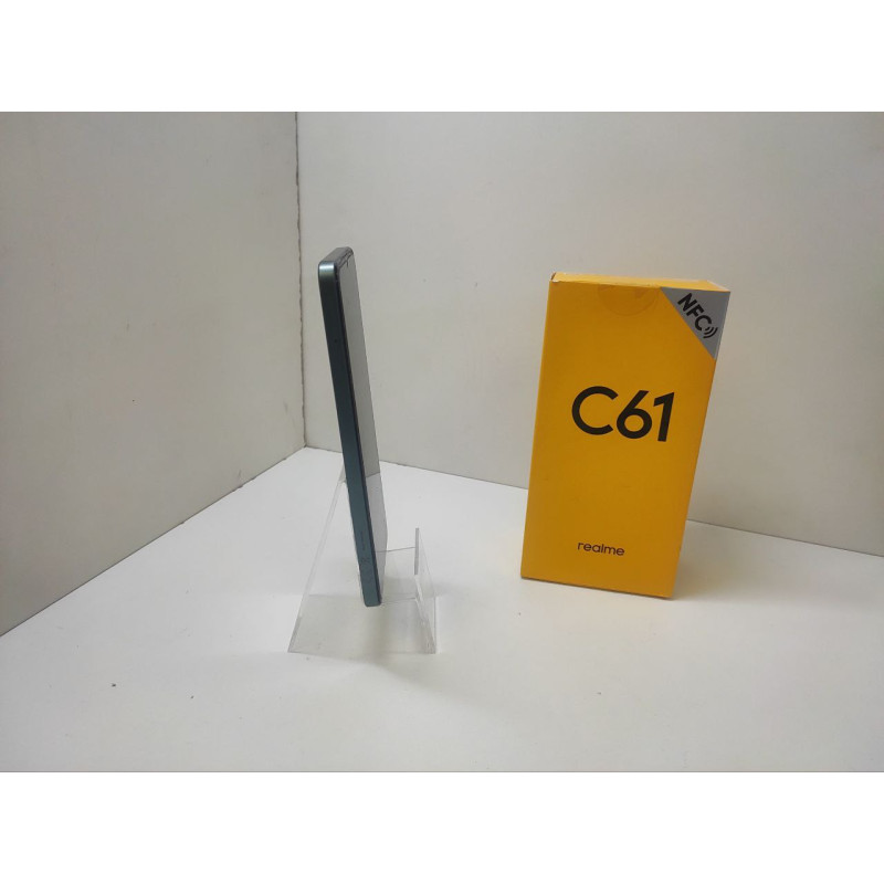 Мобильный телефон REALME C61 8/256 GB            
            б/у
