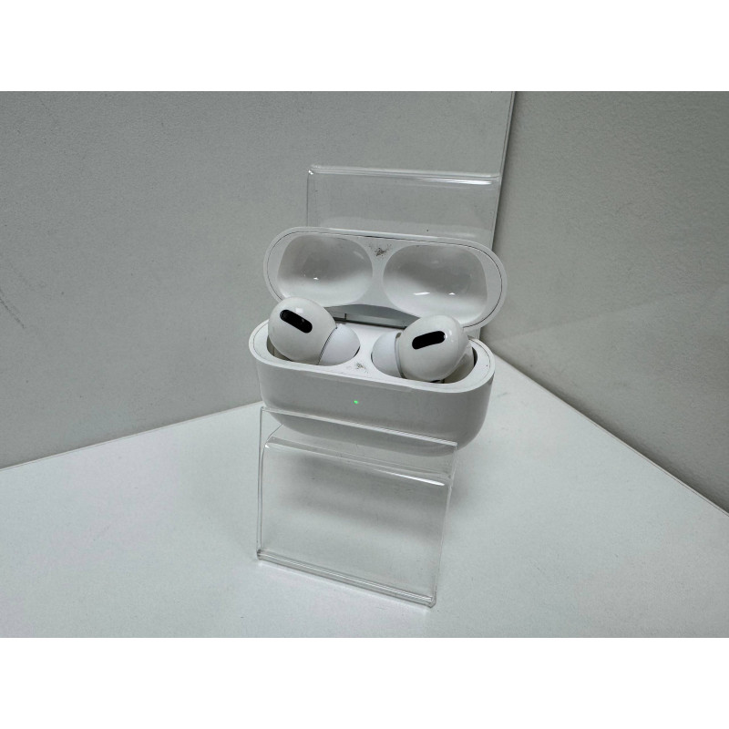 Наушники Беспроводные Внутриканальные Apple AirPods Pro            
            б/у