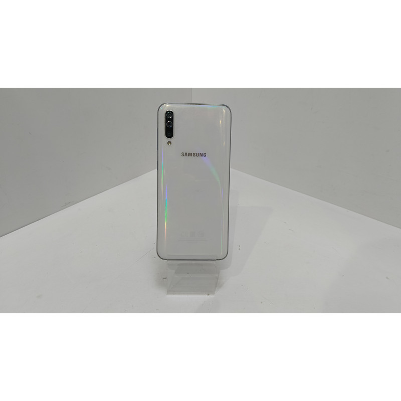 Мобильный телефон Samsung Galaxy A50 4/64 GB            
            б/у