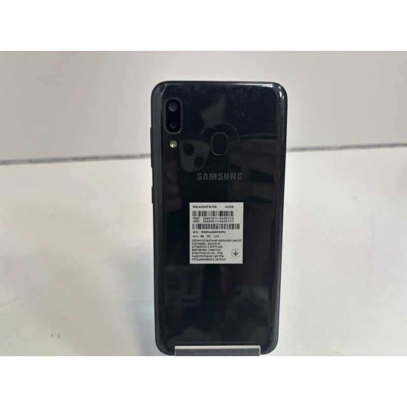 Мобильный телефон Samsung Galaxy A20 3/32 GB            
            б/у
