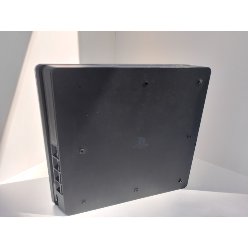 Игровые приставки Sony Playstation 4 SLIM 1TB (CUH-2108B)            
            б/у