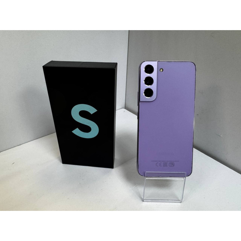 Мобильный телефон Samsung Galaxy S22 8/256 GB            
            б/у