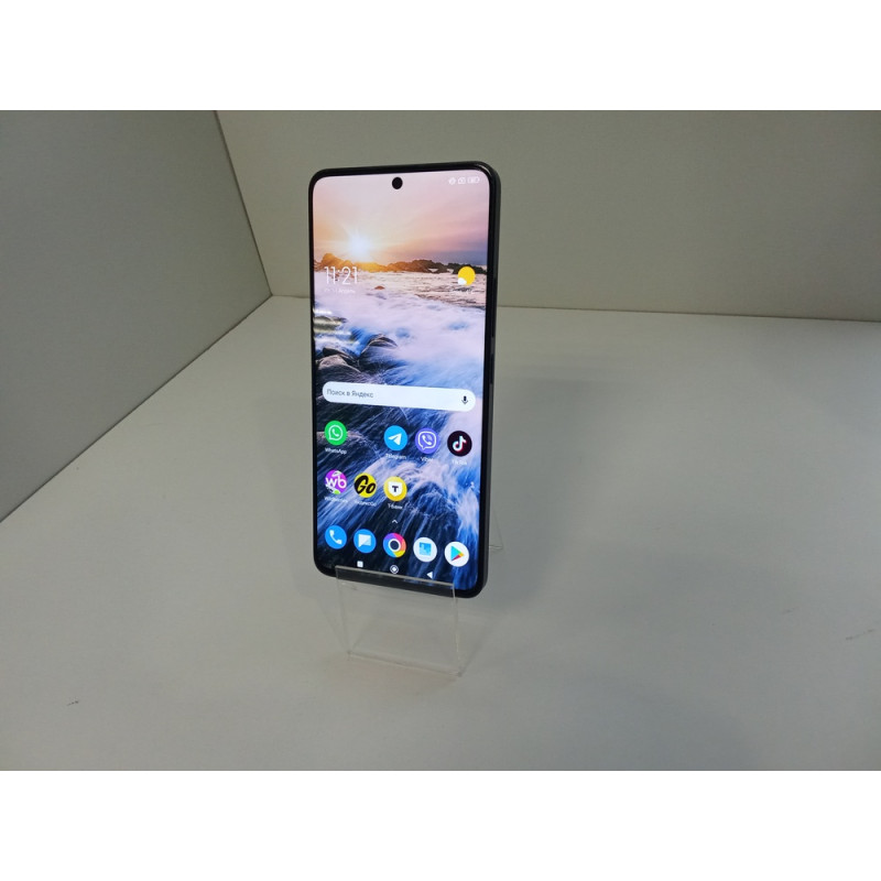 Мобильный телефон Xiaomi Poco X6 5G 12/512 GB            
            б/у