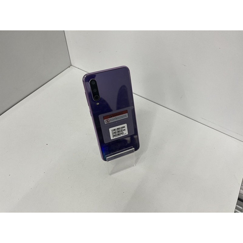 Мобильный телефон Xiaomi Mi 9 SE 6/64 GB            
            б/у