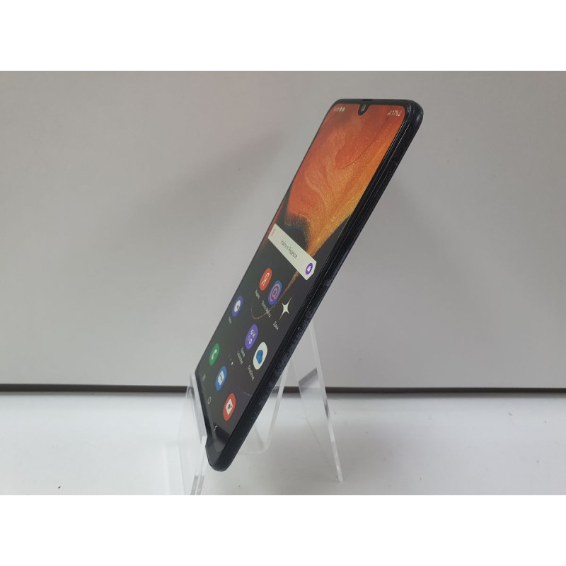 Мобильный телефон Samsung Galaxy A50 6/128 GB            
            б/у