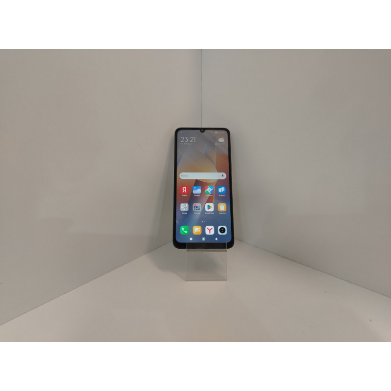 Мобильный телефон Xiaomi Redmi 13C 4/128 GB            
            б/у